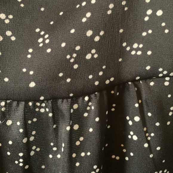 Vince Camuto Black and White Blouse - Picture 6 of 7